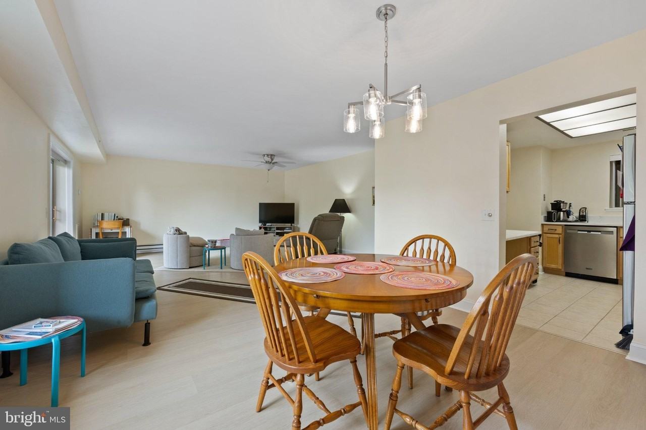 15400 Bassett Ln #46-2C - Photo 3 of 29