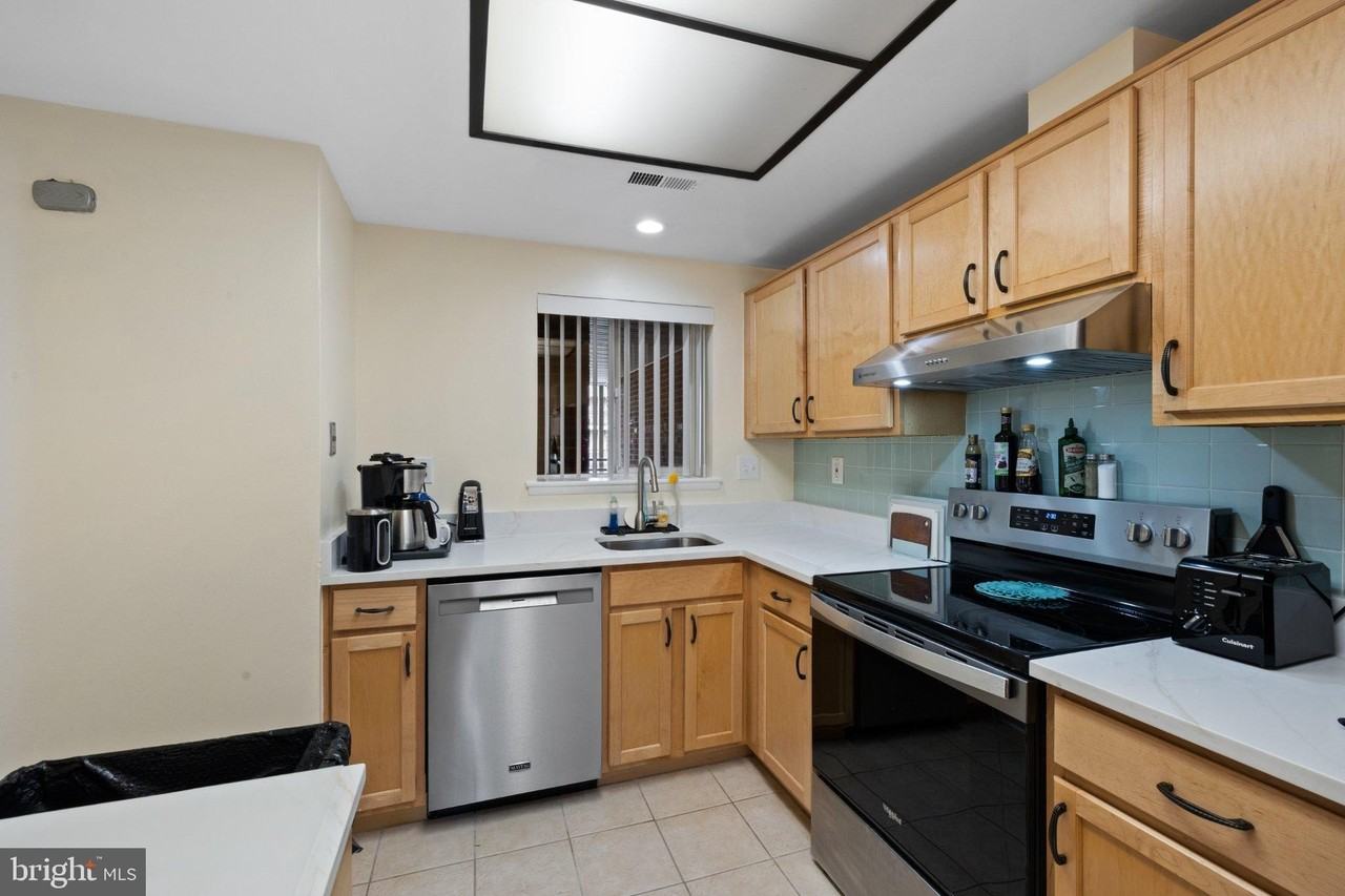 15400 Bassett Ln #46-2C - Photo 5 of 29