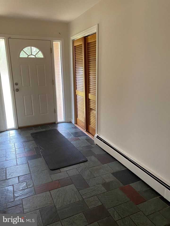 3111 Ritchie Rd - Photo 5 of 26