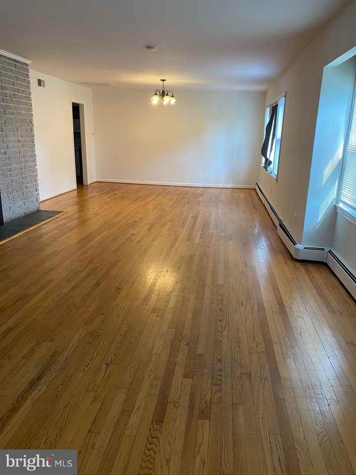 3111 Ritchie Rd - Photo 7 of 26