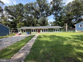 326 Sumach St - Photo 1 of 1