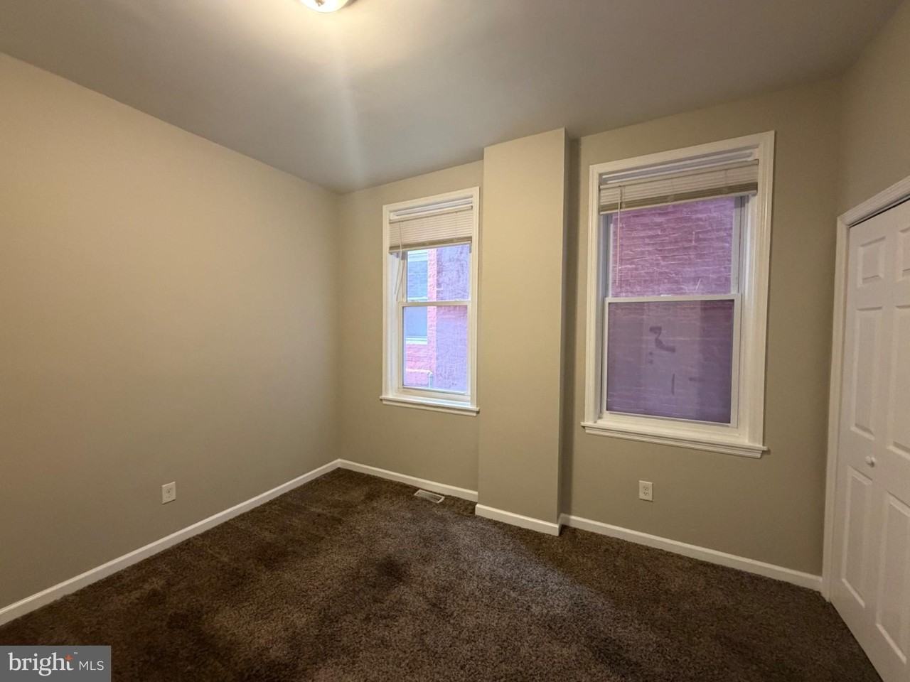 319 Academy St #1 - Photo 4 of 12