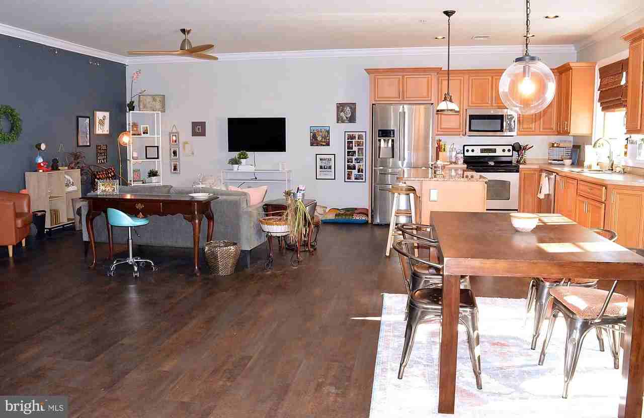 136 Bridge St #303 - Photo 3 of 17