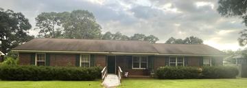 featured image of 2009 Robinhood Rd #1