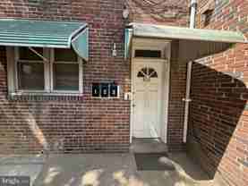 402-UNIT 4 N SPRINGFIELD Road - Photo 1 of 1
