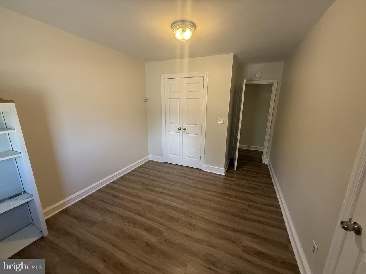 402-UNIT 4 N SPRINGFIELD Road - Photo 3 of 18
