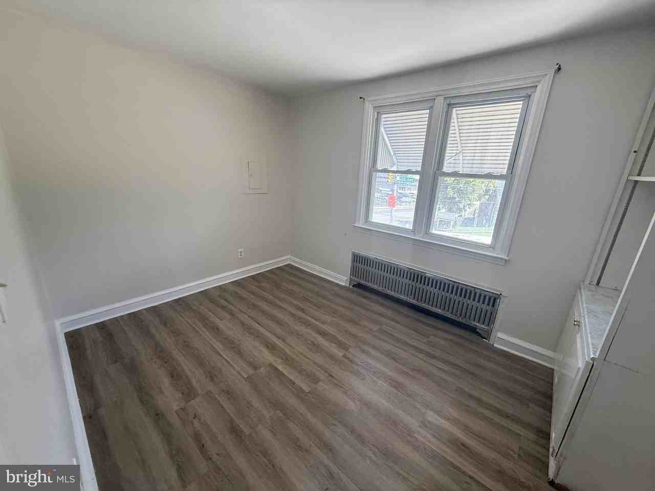 402-UNIT 4 N SPRINGFIELD Road - Photo 7 of 18