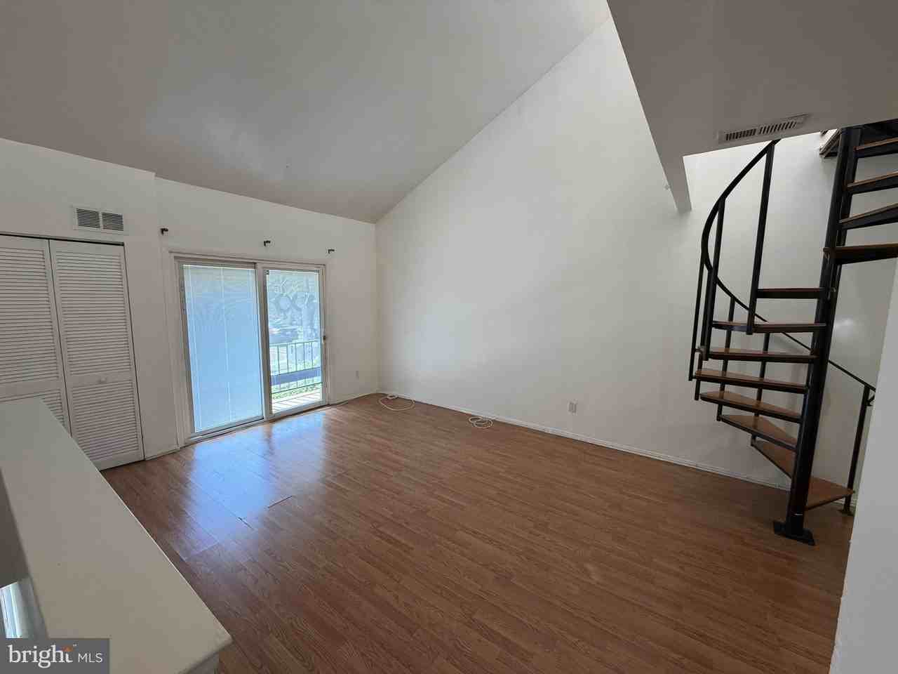 7751 Oxford Ave #2 - Photo 2 of 19