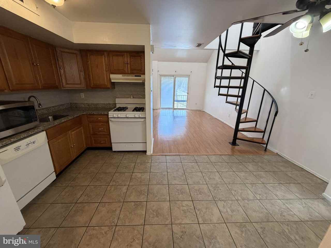 7751 Oxford Ave #2 - Photo 7 of 19