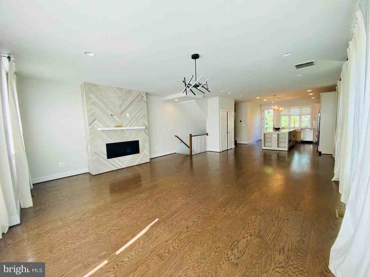 6261 Edsall Rd - Photo 3 of 22