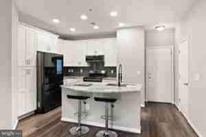 featured image of 9541 Center St