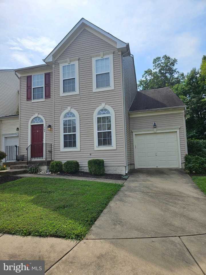 109 Palmer Ct