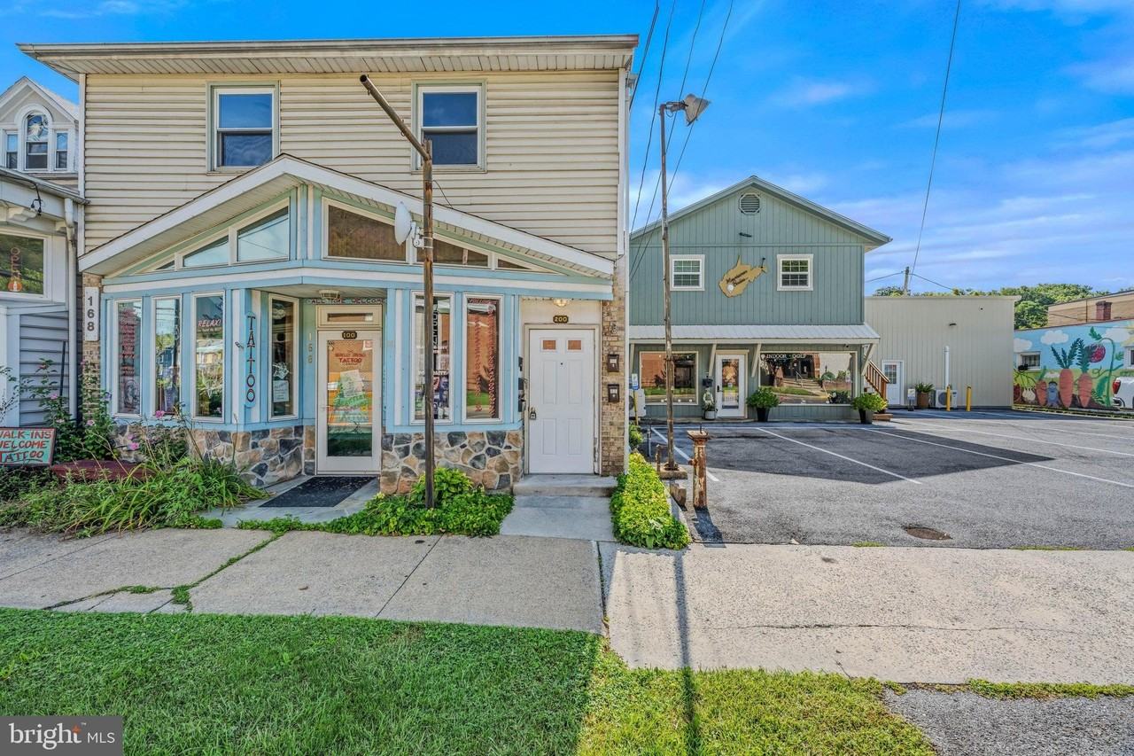 168 N Washington St #200 - Photo 4 of 20