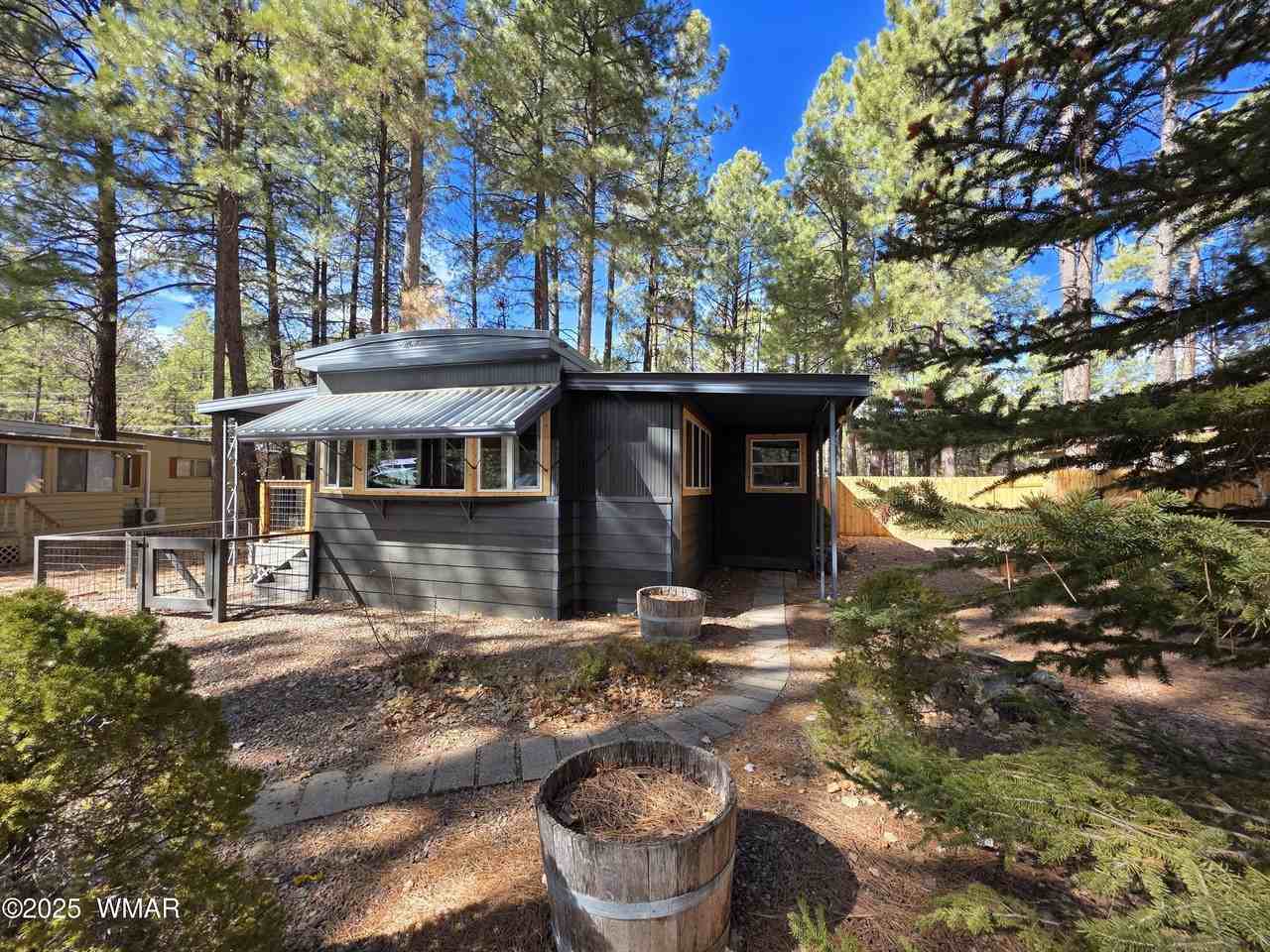 4306 W Blue Ridge Loop - Photo 3 of 26