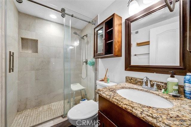 13692 Solitaire Way - Photo 6 of 8