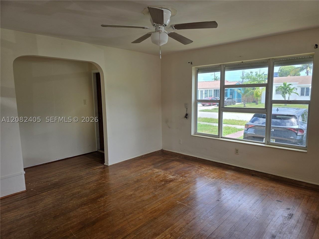 1843 Wiley St #1 - Photo 4 of 15