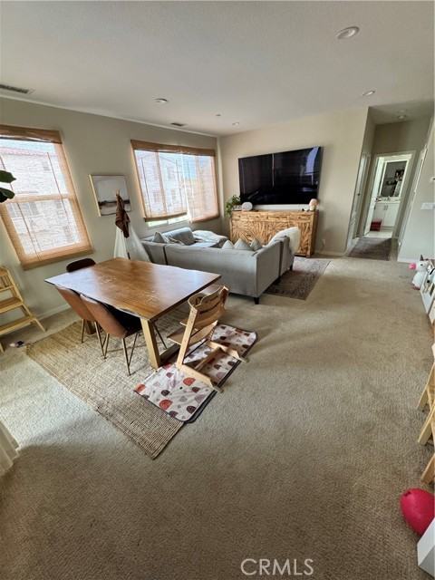 21405 Dahlia Ct - Photo 5 of 9