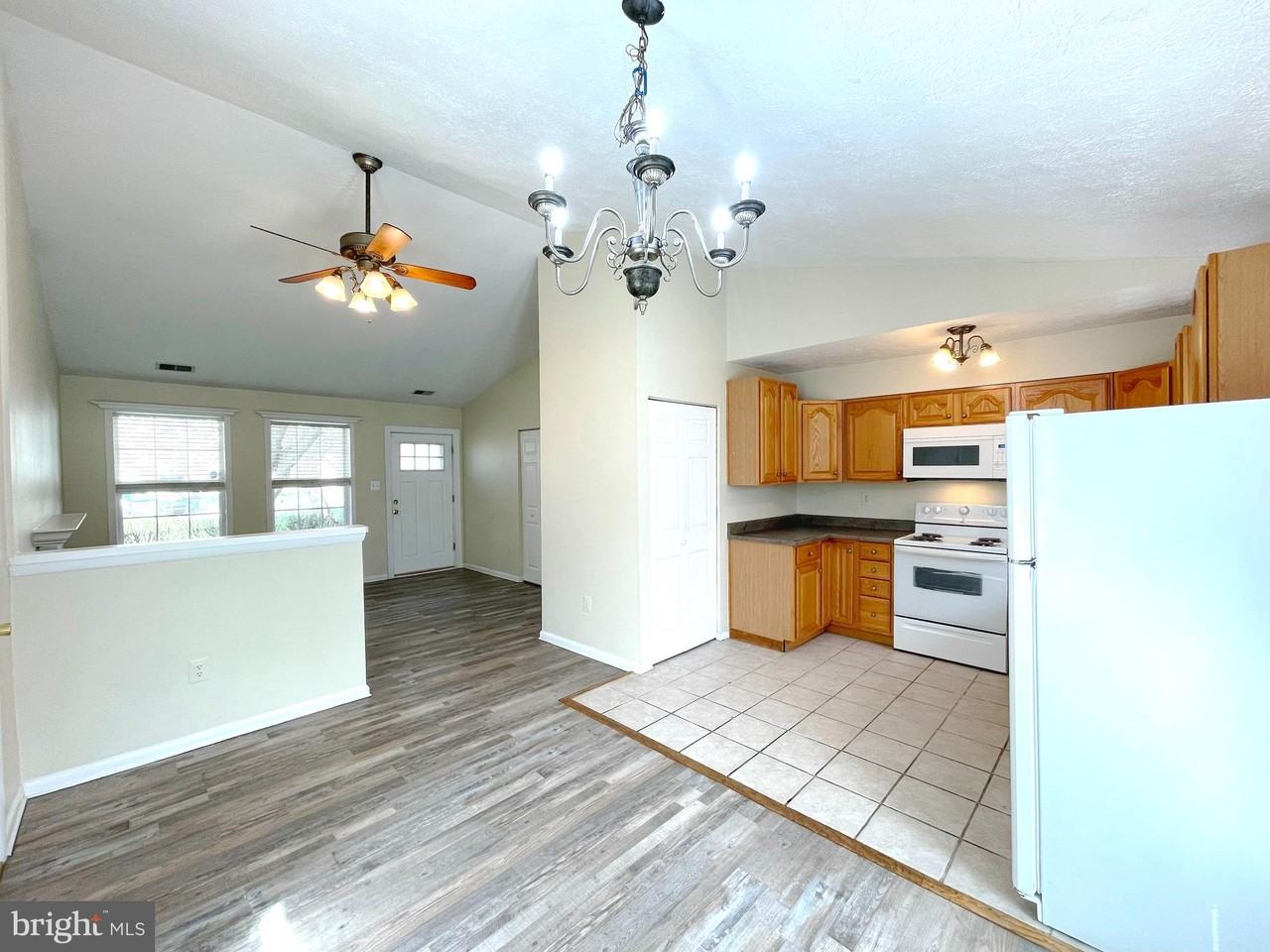 2161 Freemantle Ct - Photo 7 of 22