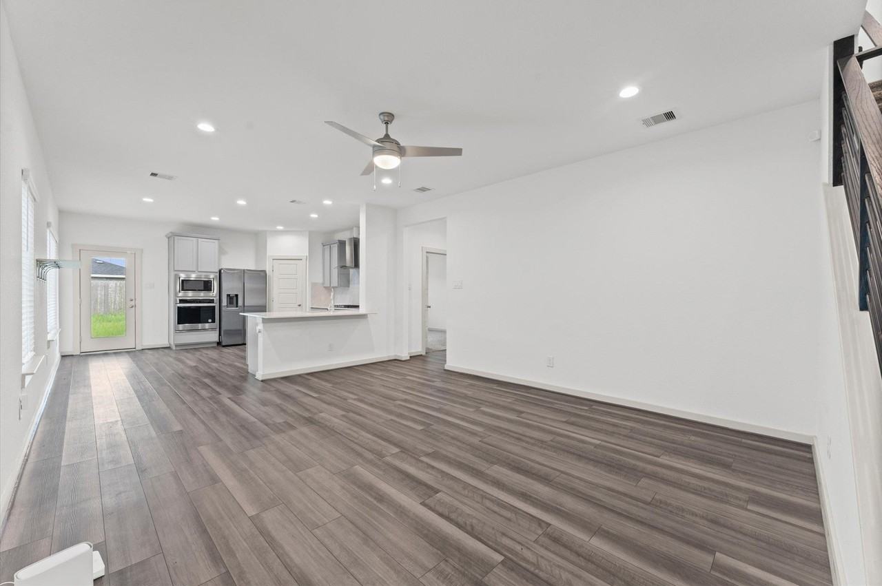 3008 Maughan Heights Trl - Photo 7 of 45