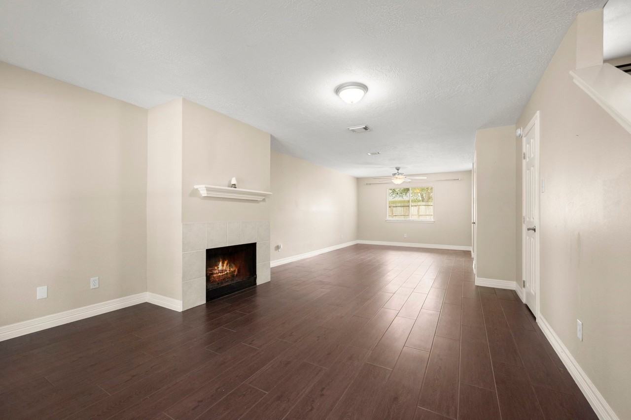 8723 Creek Willow Dr - Photo 4 of 29