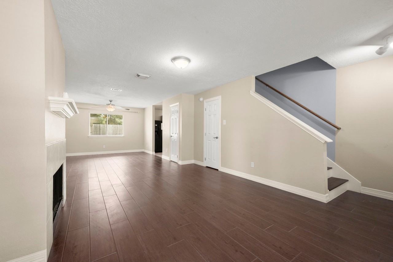 8723 Creek Willow Dr - Photo 5 of 29
