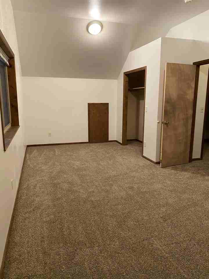 10429 Bearpaw Dr #1 - Photo 6 of 18