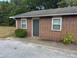 featured image of 220 Brooke Lynn Dr #D