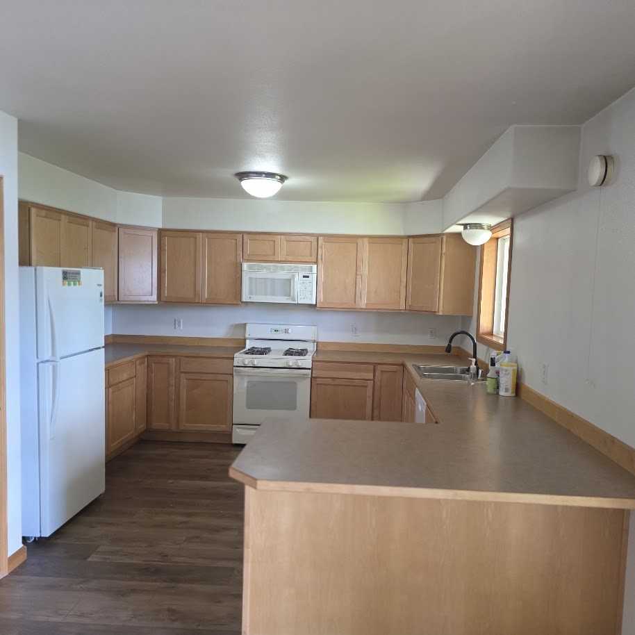 16781 N Tongass Hwy Lowr - Photo 4 of 38