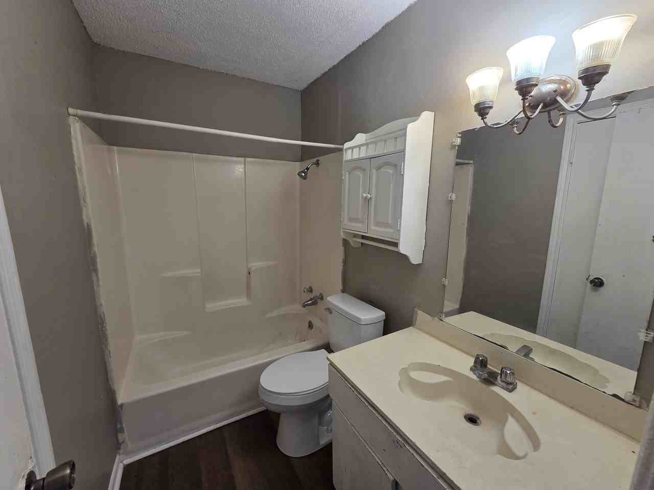 204 Cantal Dr #A - Photo 6 of 8