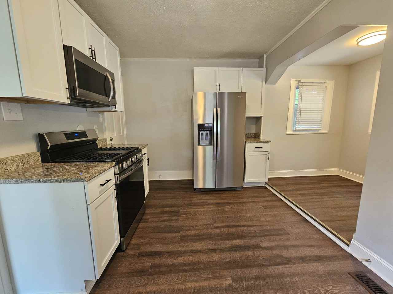 6005 Medlin Heights Rd #1 - Photo 5 of 50