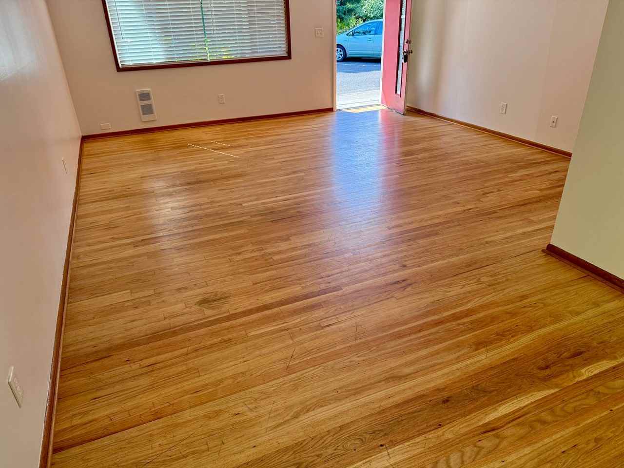 1501 Sw Bertha Blvd - Photo 3 of 17
