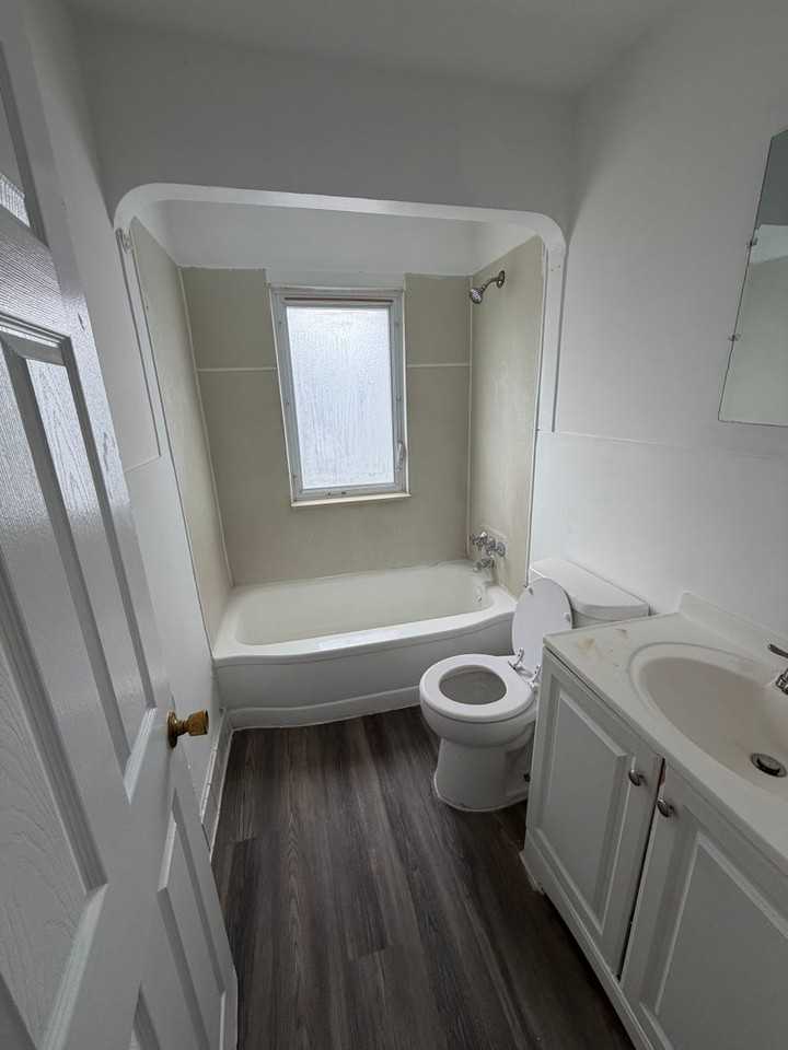 20640 Kenosha St - Photo 6 of 14