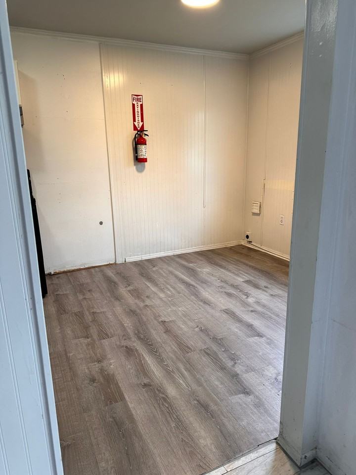 1229 Liberte Ct - Photo 7 of 8