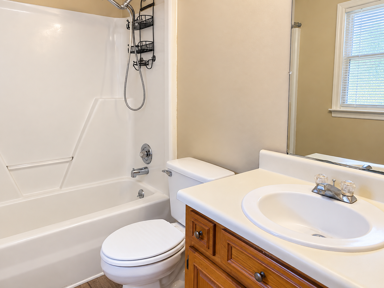 3813 Mayfair Ln - Photo 7 of 10