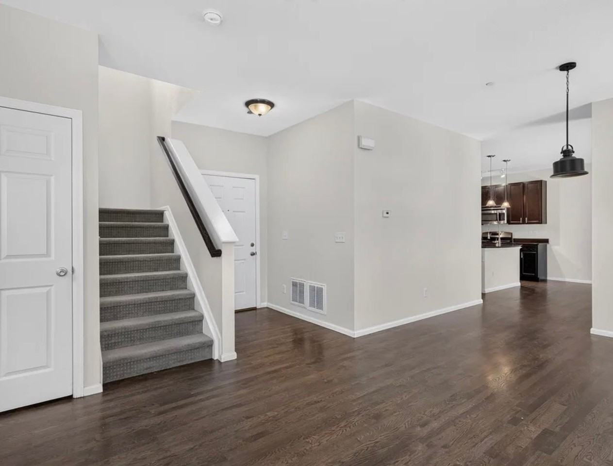 12930 Grant Cir W #A - Photo 4 of 22