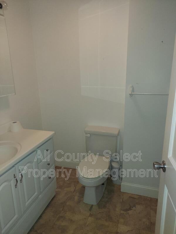 103 Elliott St #3 - Photo 6 of 13