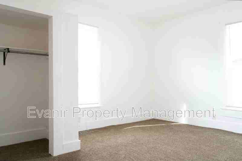 409 Kitt St - Photo 6 of 32