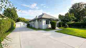 6268 Reno Ave - Photo 1 of 1