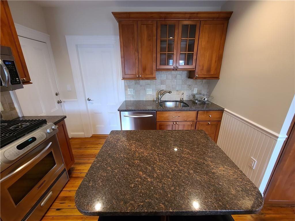 154 Second St ##1 - Photo 6 of 22