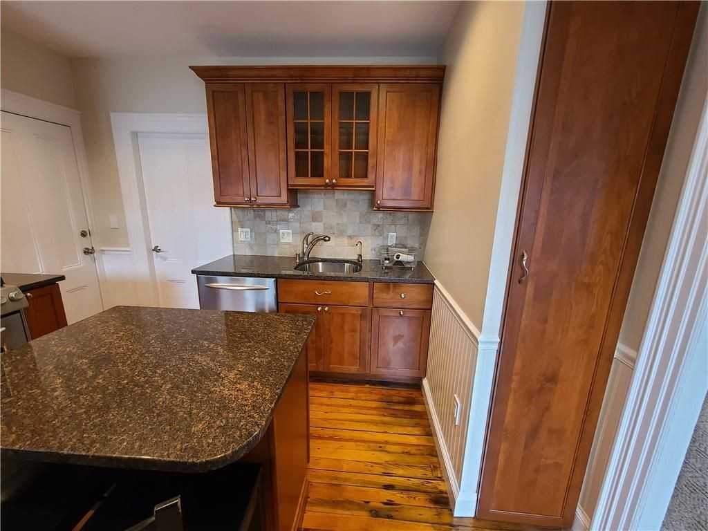 154 Second St ##1 - Photo 7 of 22