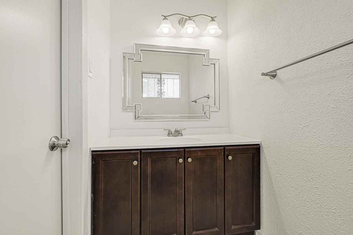 3317 Le Badie St - Photo 7 of 10