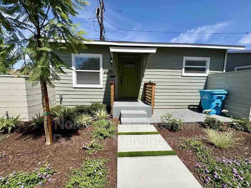 4675 32nd St - Photo 3 of 21