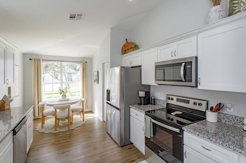 2532 Ventura Cir - Photo 3 of 34