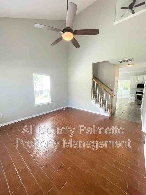 142 Black River Dr - Photo 2 of 13