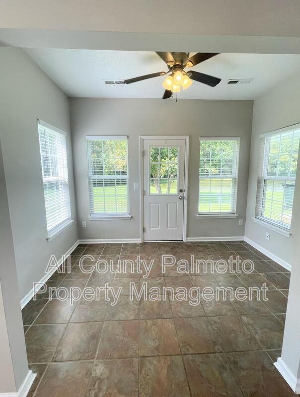 142 Black River Dr - Photo 3 of 13