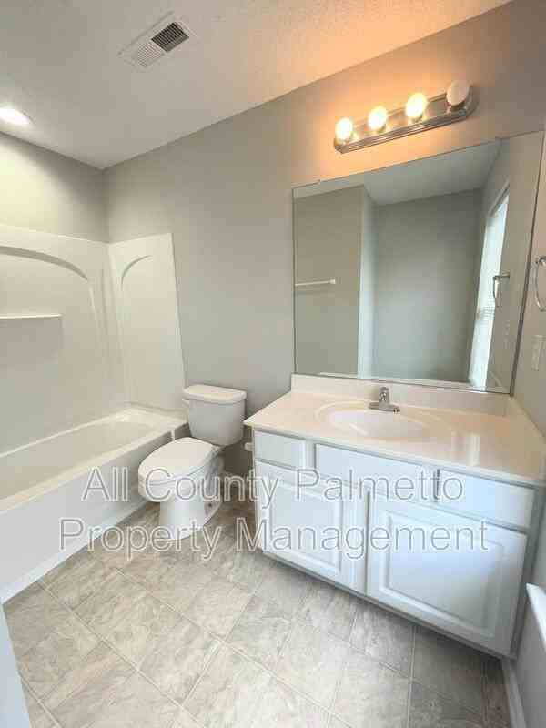 142 Black River Dr - Photo 7 of 13