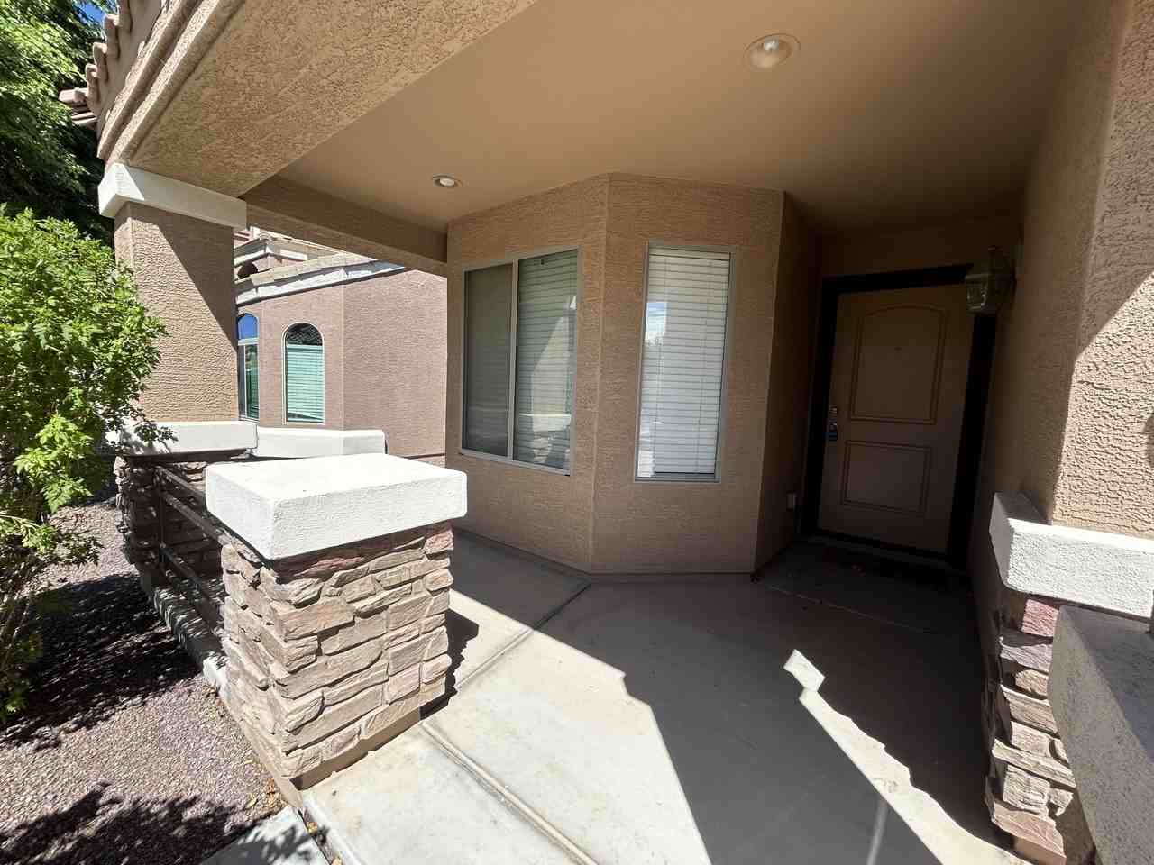 7564 W Charter Oak Rd - Photo 3 of 39