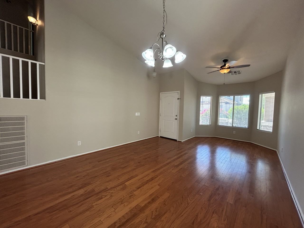 7564 W Charter Oak Rd - Photo 5 of 39