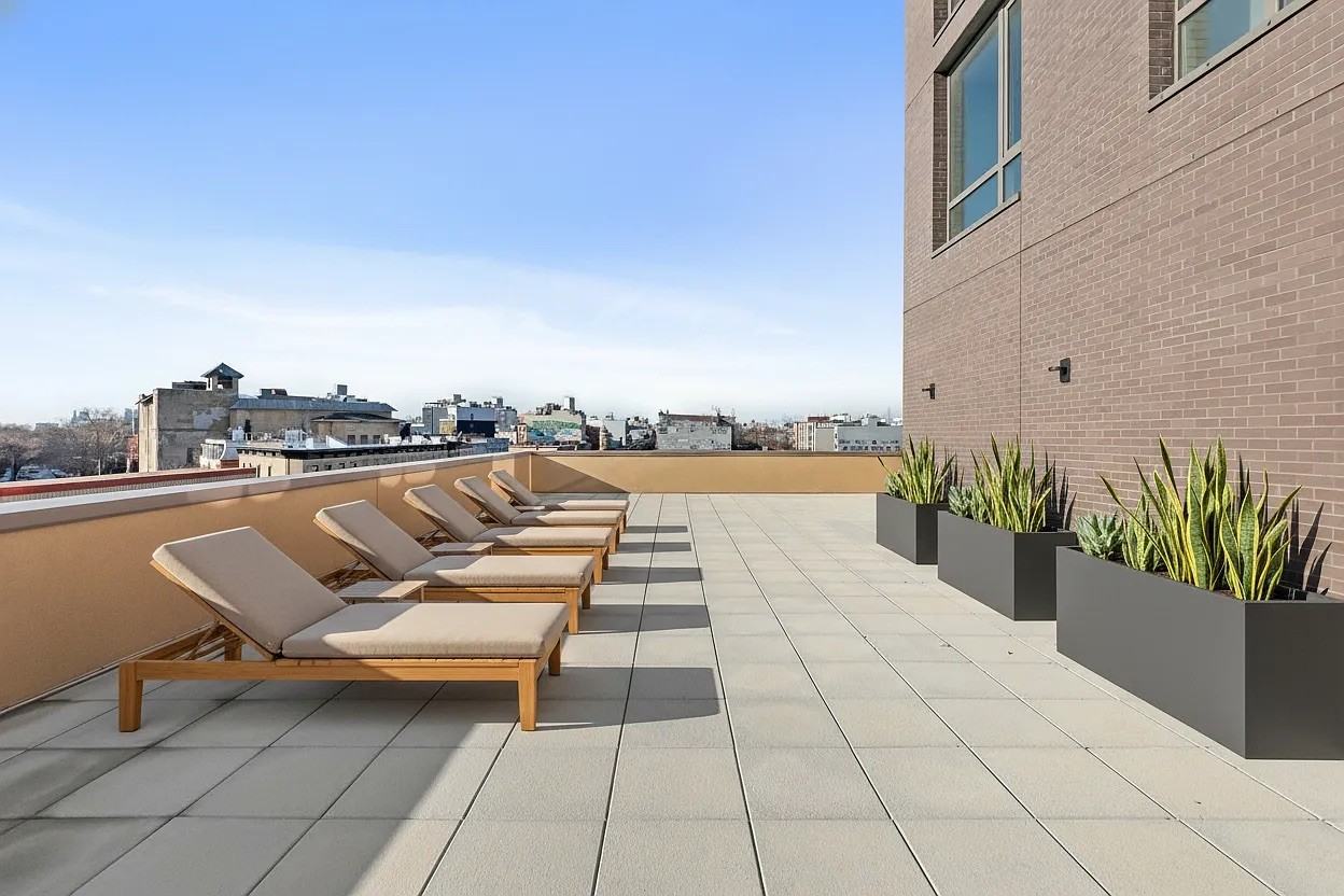 1333 Broadway #501 - Photo 6 of 11