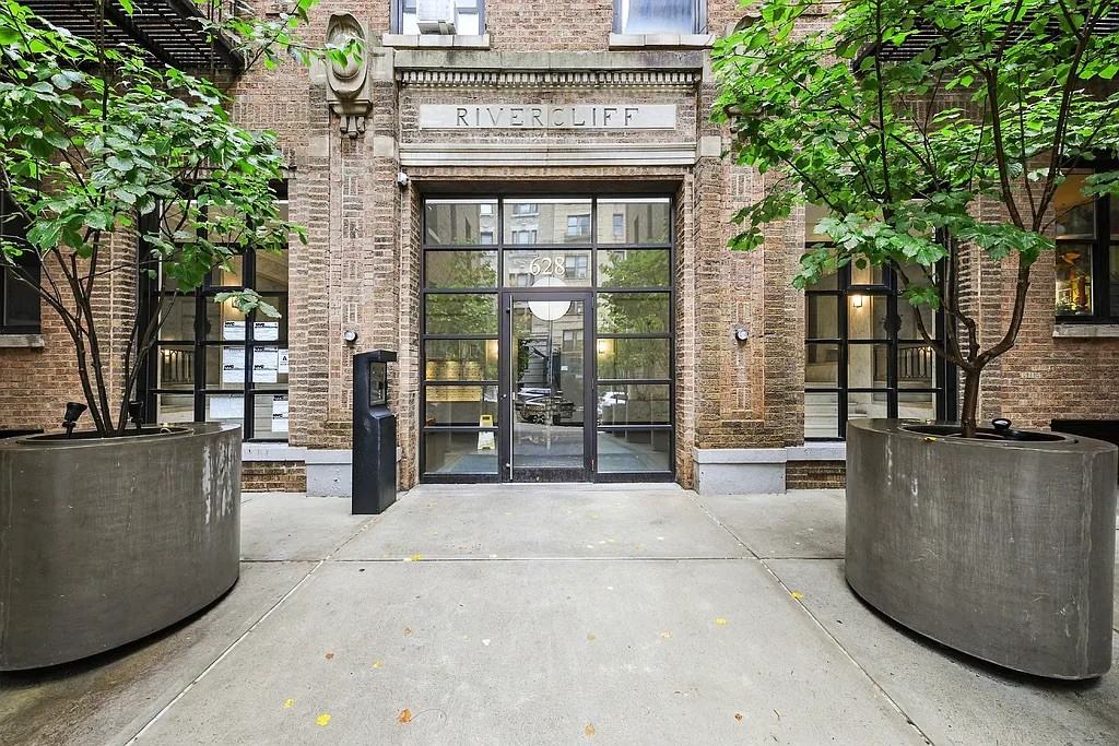 628 W 151st St #1E - Photo 7 of 12